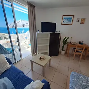 https://comfortable-lucy-apartment-with-amazing-sea-view.in-canary-islands.com